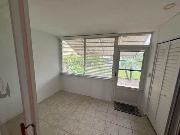 2141 NE 1st Ct 102, Boynton Beach FL 33435