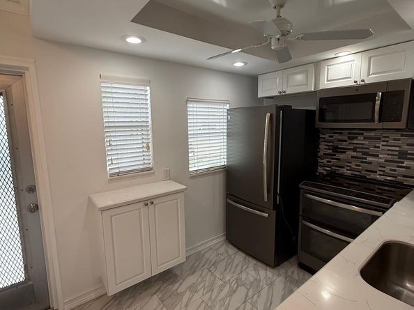 2141 NE 1st Ct 102, Boynton Beach FL 33435