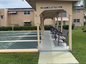 2141 NE 1st Ct 102, Boynton Beach FL 33435