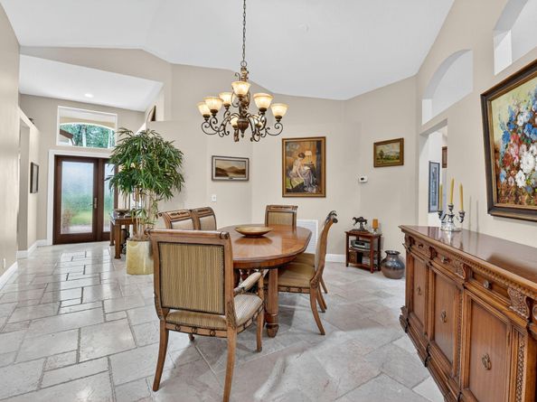 523 Canoe Point, Delray Beach FL 33444