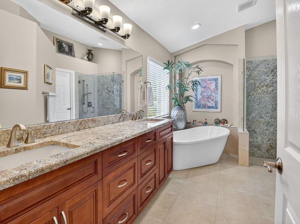 523 Canoe Point, Delray Beach FL 33444