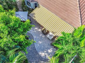 523 Canoe Point, Delray Beach FL 33444