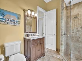 4431 NE 24th Avenue, Lighthouse Point FL 33064