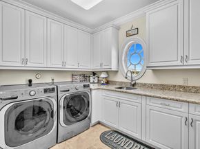 4431 NE 24th Avenue, Lighthouse Point FL 33064