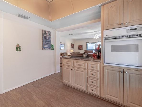 3204 Colony Club Rd 6, Pompano Beach FL 33062