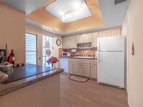 3204 Colony Club Rd 6, Pompano Beach FL 33062