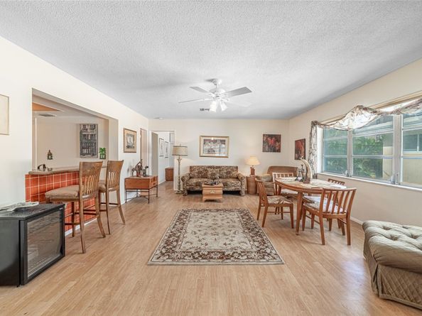 3204 Colony Club Rd 6, Pompano Beach FL 33062