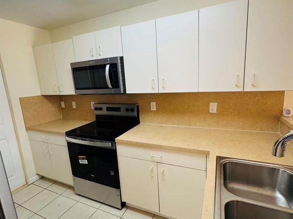 6515 Diamond Springs Terrace 2409, West Palm Beach FL 33411