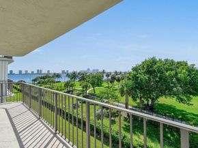 801 Lake Shore Drive 419, Lake Park FL 33403