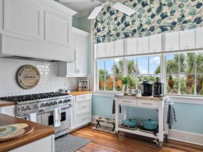 410 Old Towne Lane, Juno Beach FL 33408