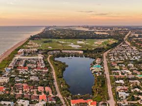 410 Old Towne Lane, Juno Beach FL 33408
