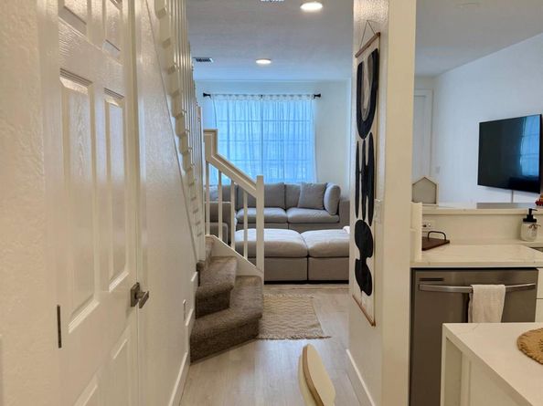 4199 Napoli Lake Drive, Riviera Beach FL 33410