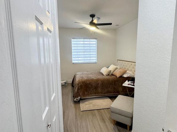 4199 Napoli Lake Drive, Riviera Beach FL 33410