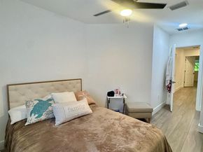 4199 Napoli Lake Drive, Riviera Beach FL 33410