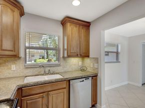 10330 N Military 6a Trail 6a, Palm Beach Gardens FL 33410