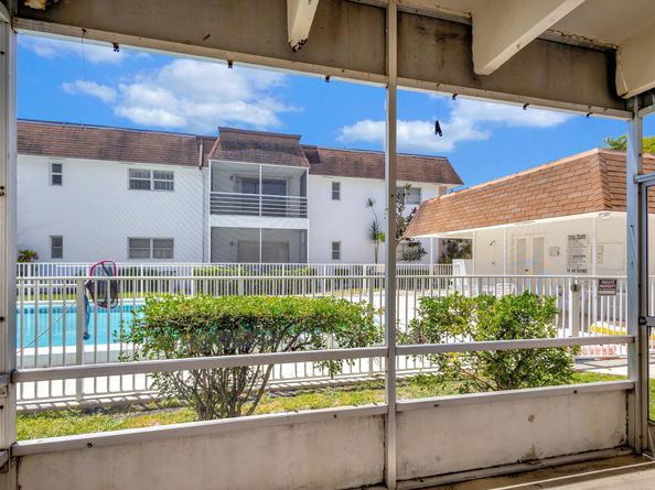 10330 N Military 6a Trail 6a, Palm Beach Gardens FL 33410