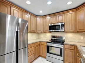 10330 N Military 6a Trail 6a, Palm Beach Gardens FL 33410