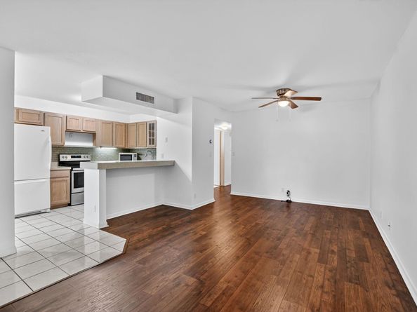 5507 Courtyard Drive, Margate FL 33063