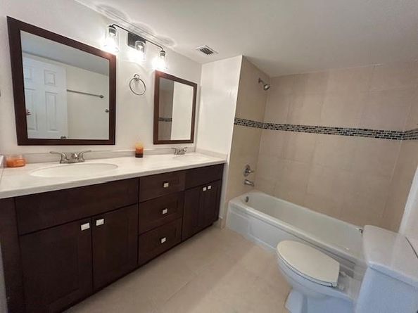3150 W Rolling Hills Cir 110, Davie FL 33328