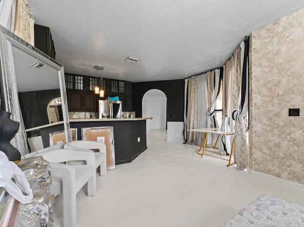 3711 NE 23rd Ct, Homestead FL 33033