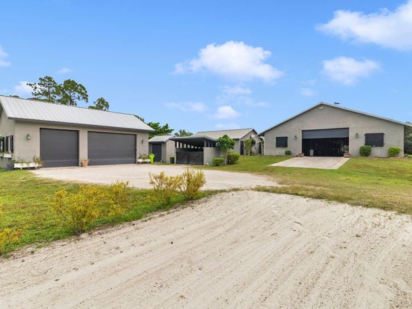2770 E Road, Loxahatchee Groves FL 33470