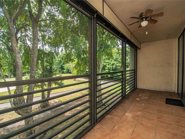 8150 W Mcnab Rd 312, Tamarac FL 33321