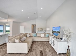 21464 Bridge View Dr, Boca Raton FL 33428