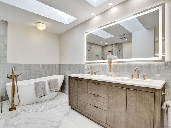 21464 Bridge View Dr, Boca Raton FL 33428