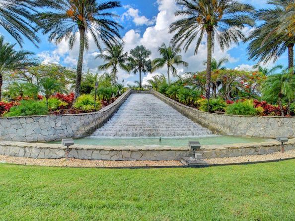 9383 Bridgeport Drive, West Palm Beach FL 33411