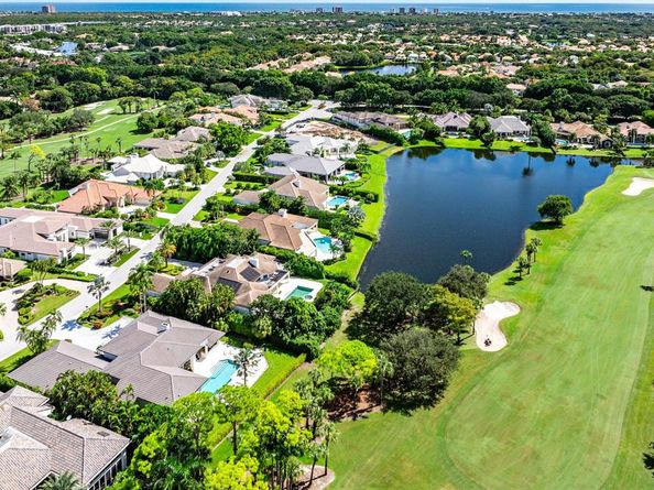 3200 Burgundy Drive N, Palm Beach Gardens FL 33410