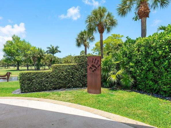 13101 Monet Lane, Palm Beach Gardens FL 33410