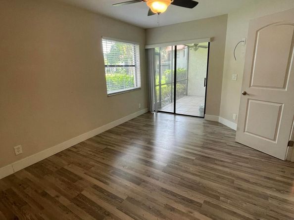 307 Liberty Court, Deerfield Beach FL 33442