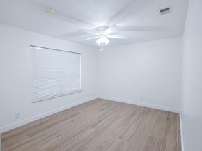 420 La Mancha Avenue, Royal Palm Beach FL 33411