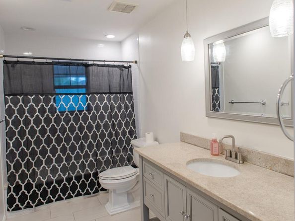 420 La Mancha Avenue, Royal Palm Beach FL 33411