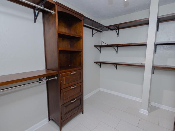 420 La Mancha Avenue, Royal Palm Beach FL 33411