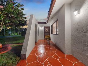 1730 NW 118th Ave, Pembroke Pines FL 33026