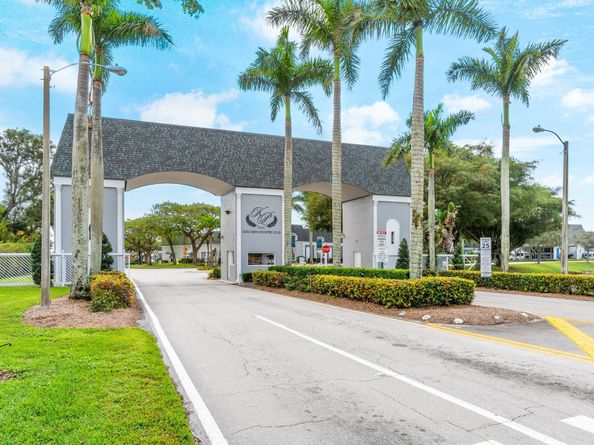 733 Normandy P 733, Delray Beach FL 33484