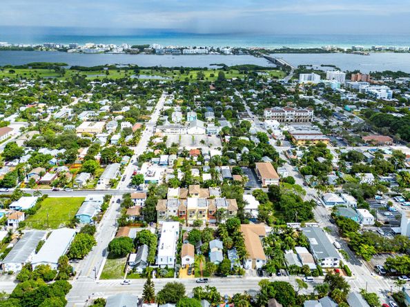 219 N L Street 107, Lake Worth Beach FL 33460