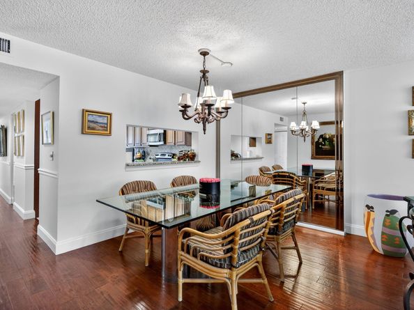 5550 Witney Drive 101, Delray Beach FL 33484