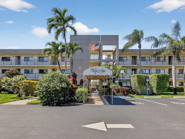 5550 Witney Drive 101, Delray Beach FL 33484