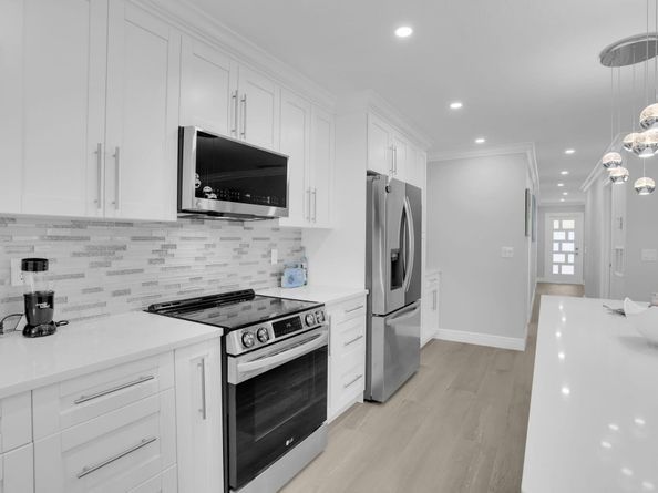 540 High Point Drive A, Delray Beach FL 33445