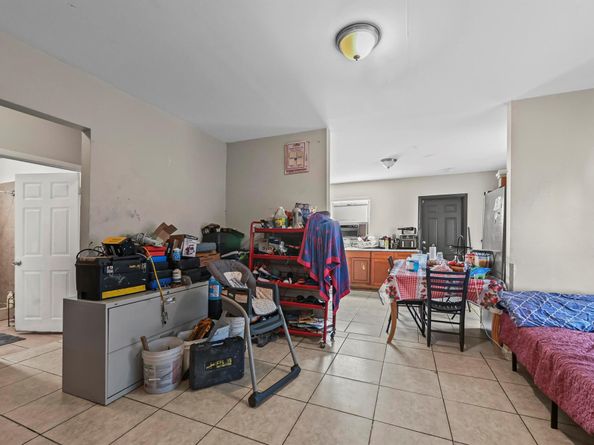 Undisclosed Address #RX-11131019, West Palm Beach FL 33407