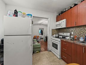 Undisclosed Address #RX-11131019, West Palm Beach FL 33407