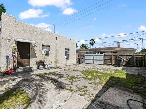 Undisclosed Address #RX-11131019, West Palm Beach FL 33407