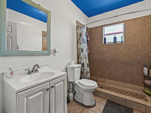 Undisclosed Address #RX-11131019, West Palm Beach FL 33407