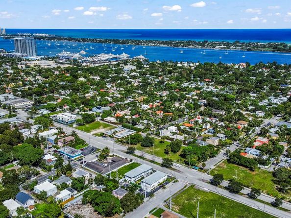Undisclosed Address #RX-11131019, West Palm Beach FL 33407
