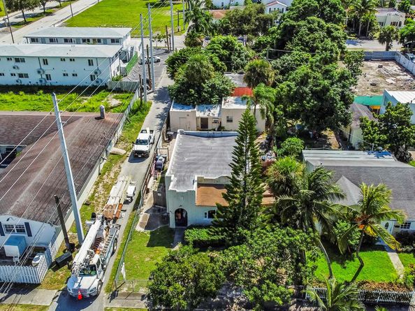 Undisclosed Address #RX-11131019, West Palm Beach FL 33407