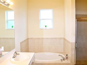 2872 NE 1st Dr, Homestead FL 33033
