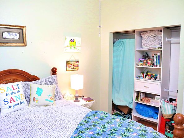 2872 NE 1st Dr, Homestead FL 33033