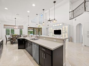 8291 Canopy Ter, Parkland FL 33076
